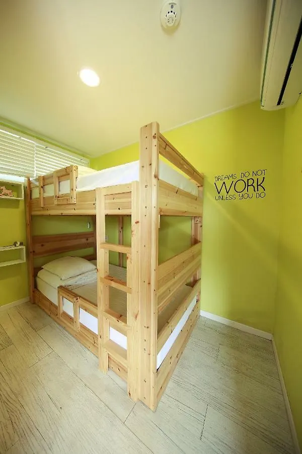 Jjuk Guesthouse Čedžu Penzion